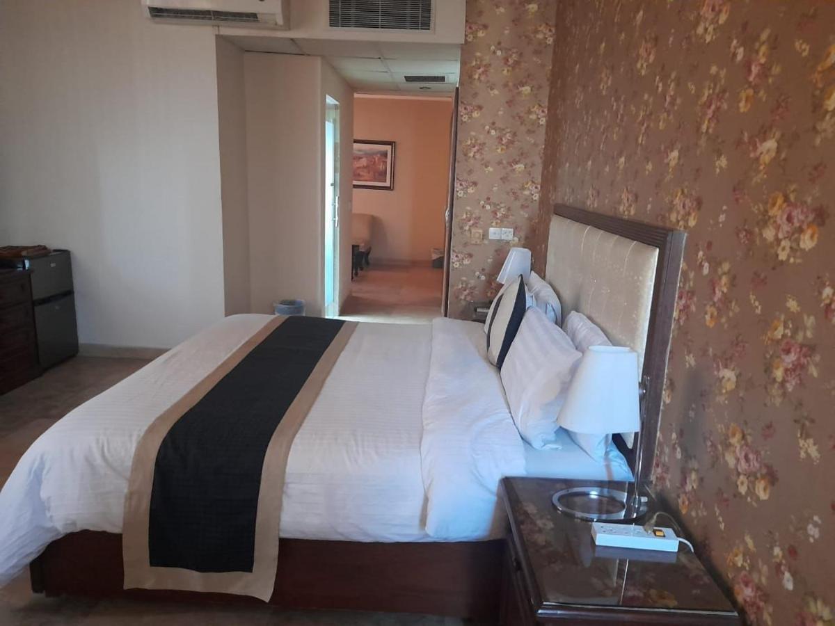 Shalimar Tower Hotel Lahore Eksteriør bilde