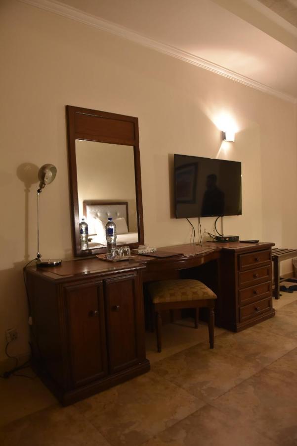 Shalimar Tower Hotel Lahore Eksteriør bilde